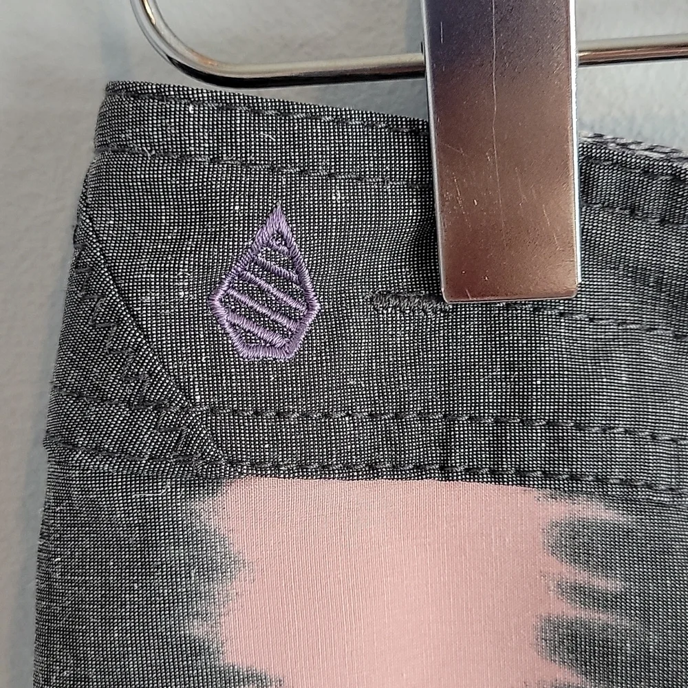 Volcom Pink & Gray Vert Vibes Men's Board Shorts Size 28 Small